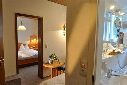 Hotel Gasthof Am Selteltor Wiesensteig Kültér fotó